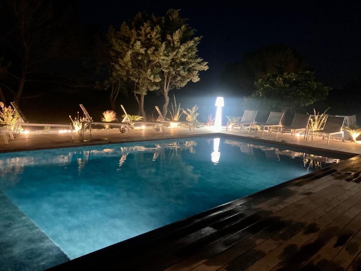Magnifique Villa De Luxe Au Coeur De La Garrigue Nîmes Exterior foto